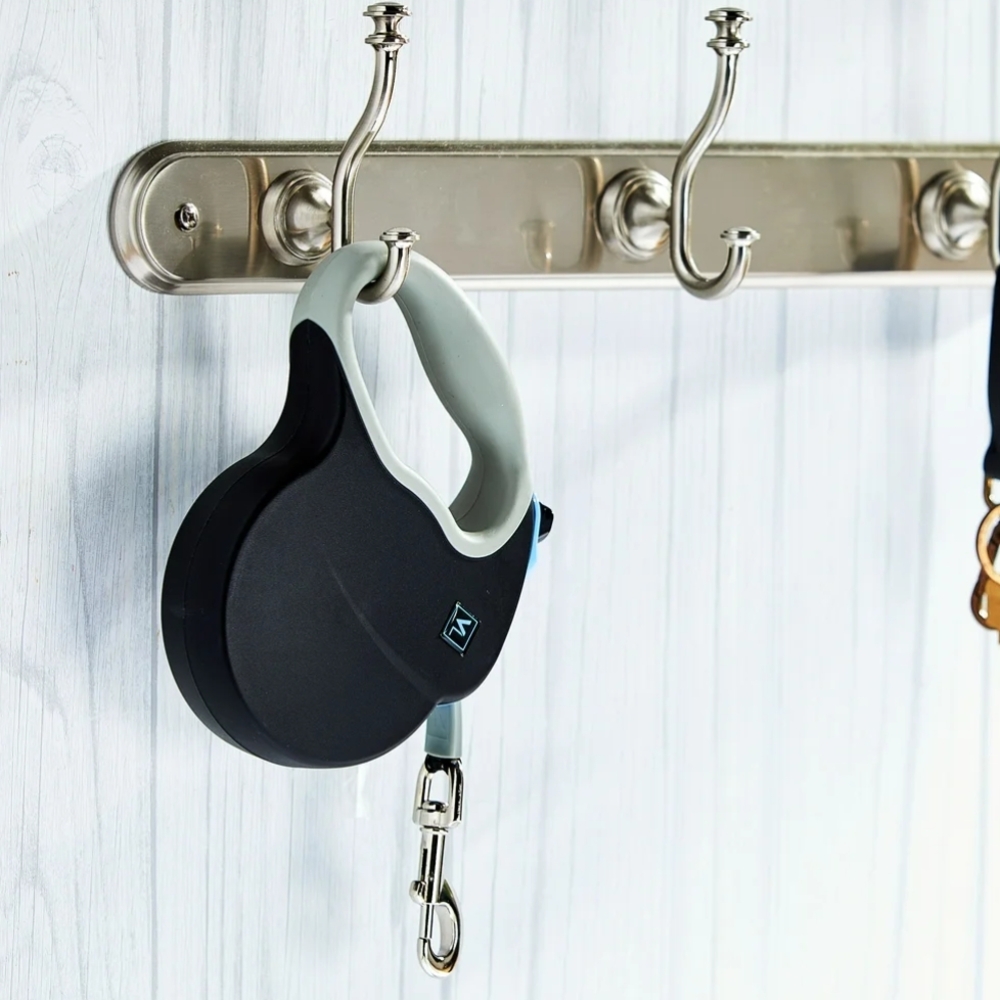 Sleek Black and Gray Retractable Dog Leash